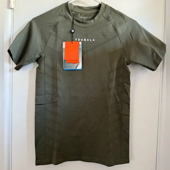 YoungLA Men's Short Sleeve Army Green Compression Tee, Size Medium NWT - Picture 1 of 6